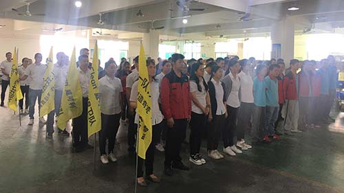 拓展有感分享會(huì)相信自己、相信團(tuán)隊(duì)、不拋棄、不放棄、勇于承擔(dān)
